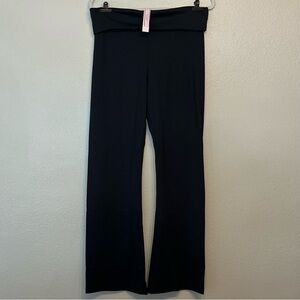 Victoria’s Secret Incredible Essential Legging Mid Rise Woman’s Black 34x30